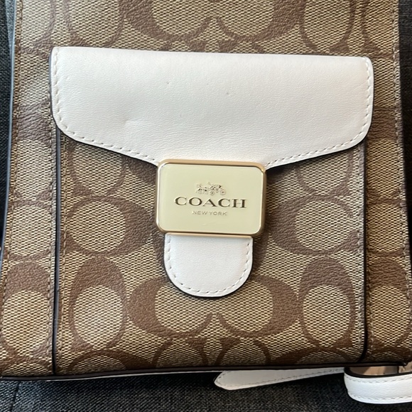 Small Coach bag with removable shoulder strap. Brand new without tags. - Picture 2 of 7
